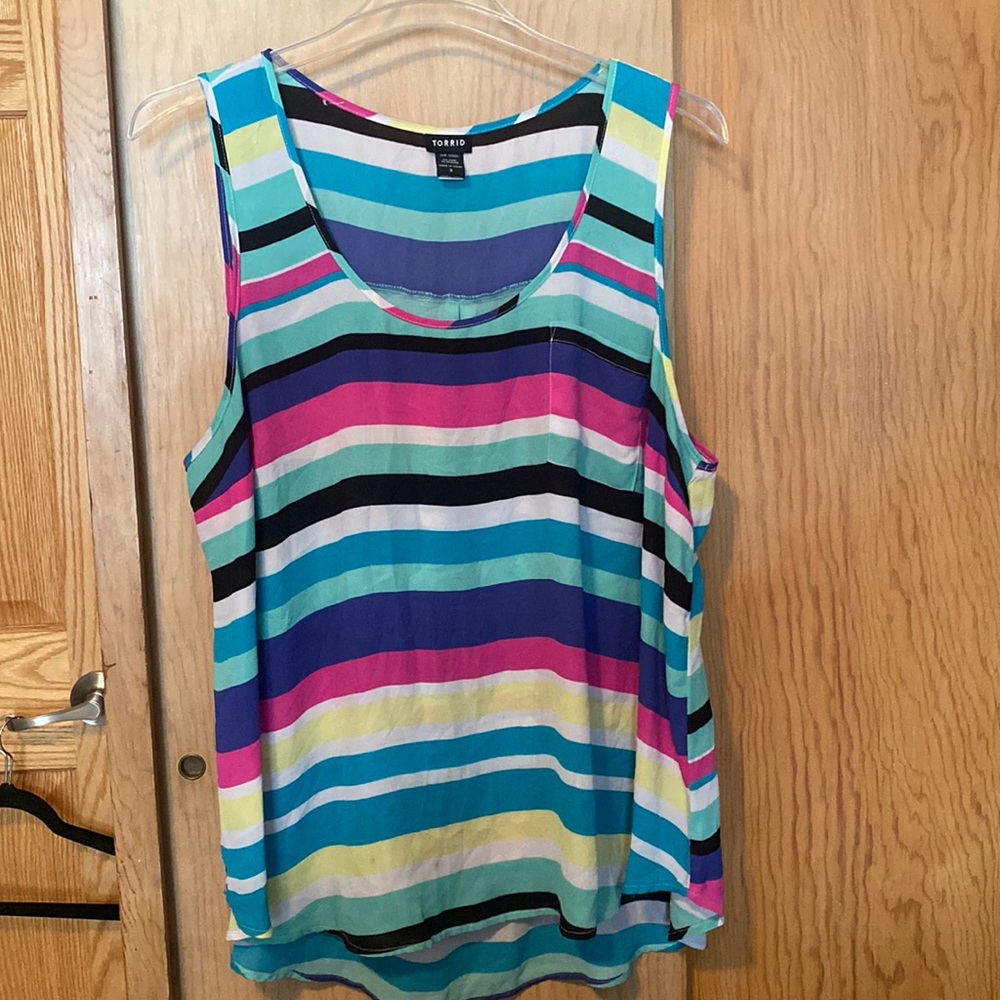 Torrid sheer tank top size 3